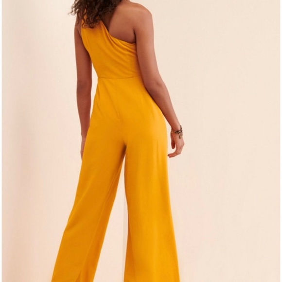 Show Them the Shoulder Jumpsuit size Small - Picture 3 of 11